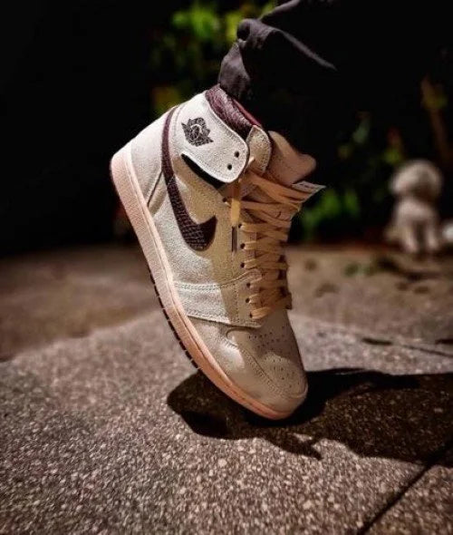 Nikee Air Jordan 1 Retro High Og A Ma Manire