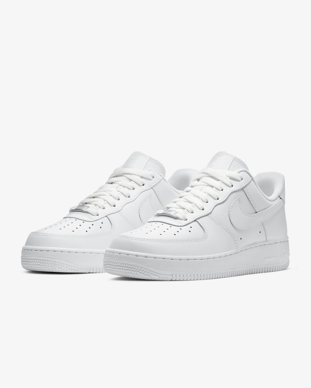 NIKE Air Force 1 Triple White