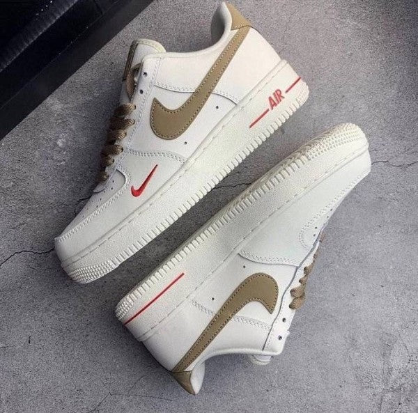 NIKE AIR FORCE 1 COFFEE MILK