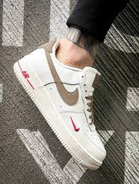 NIKE AIR FORCE 1 COFFEE MILK