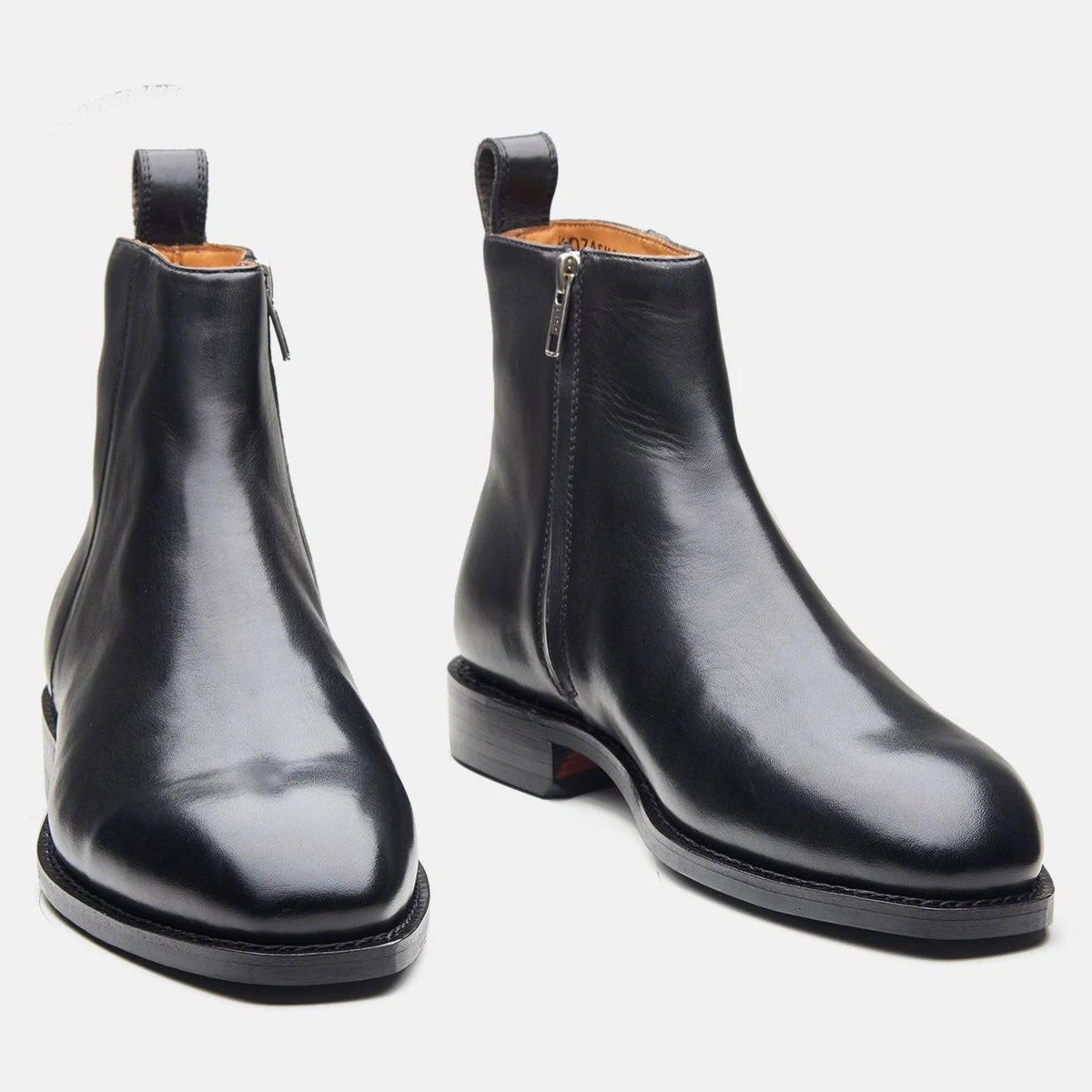 Hand Welted Crust Zipper boot